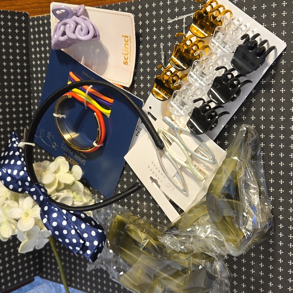 Womens Hair Accessories - Clips, Headband, Barrettes, Hair Ties NWT